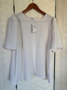 DR2 Women blouse textured Size Large Ivory Open Back